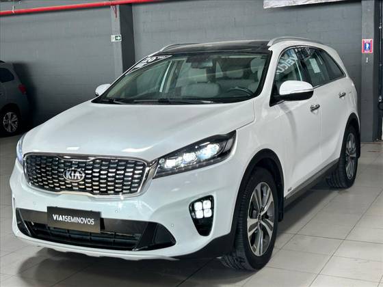 KIA SORENTO 3.5 V6 GASOLINA EX 7L AWD AUTOMATICO KIA SORENTO 3.5 V6 GASOLINA EX 7L AWD AUTOMATICO